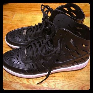 Nike women’s Air Force 1 LIMITED edition size 9